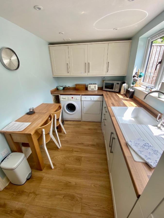 A Secluded Self Contained Country Suite With A View - Parking, Easy Access To Bath Corsham Extérieur photo